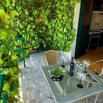 Oasis